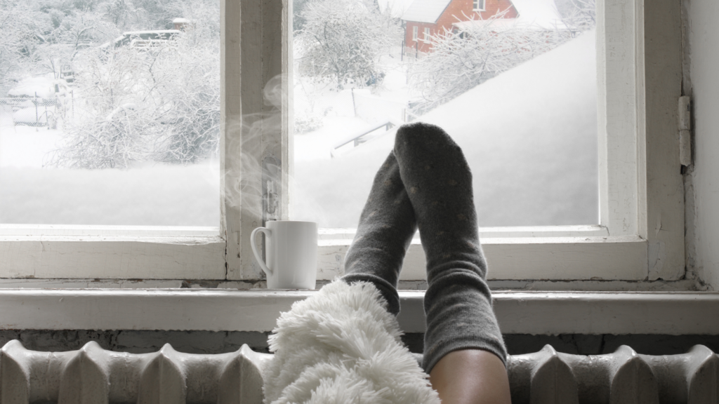 How to Keep Your Family Safe and Cozy During a Winter Storm