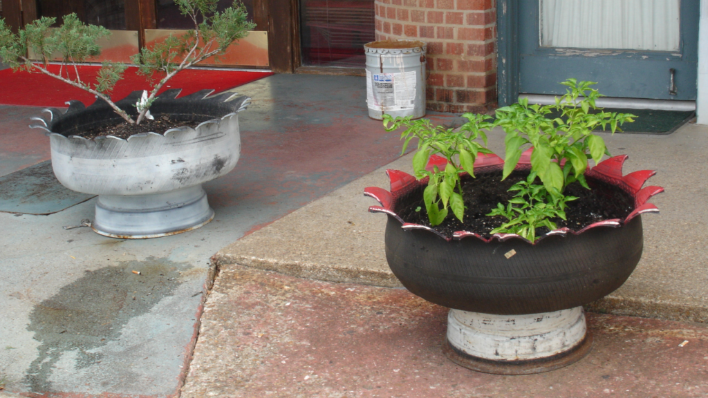 tire planters
