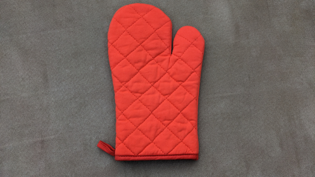 oven mitts
