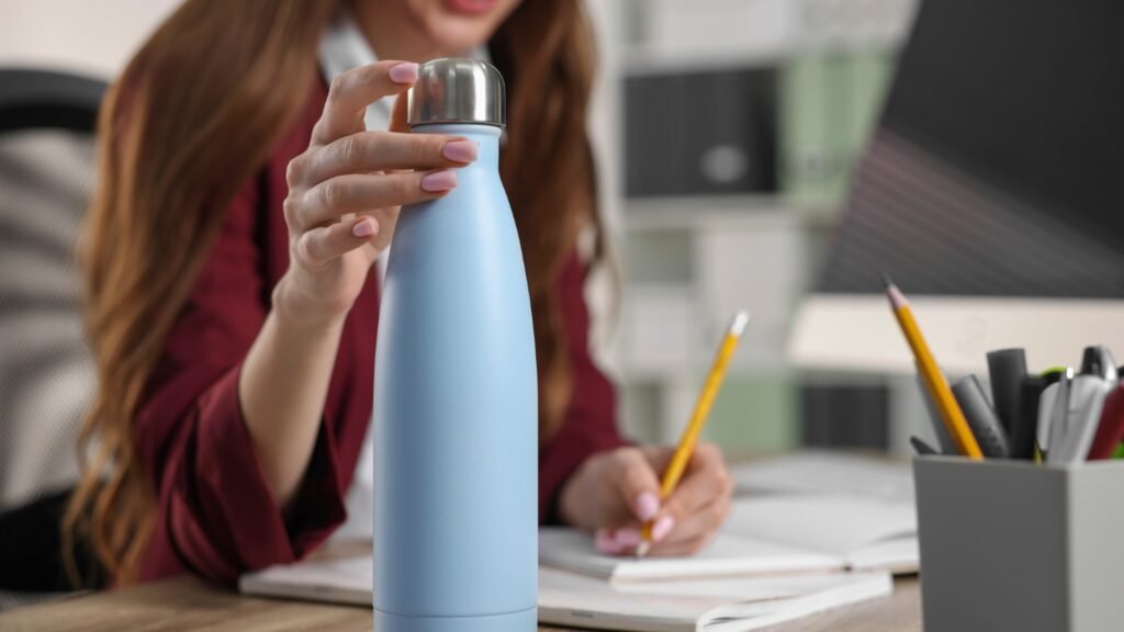 Vacuum Flask for Hot Drinks.